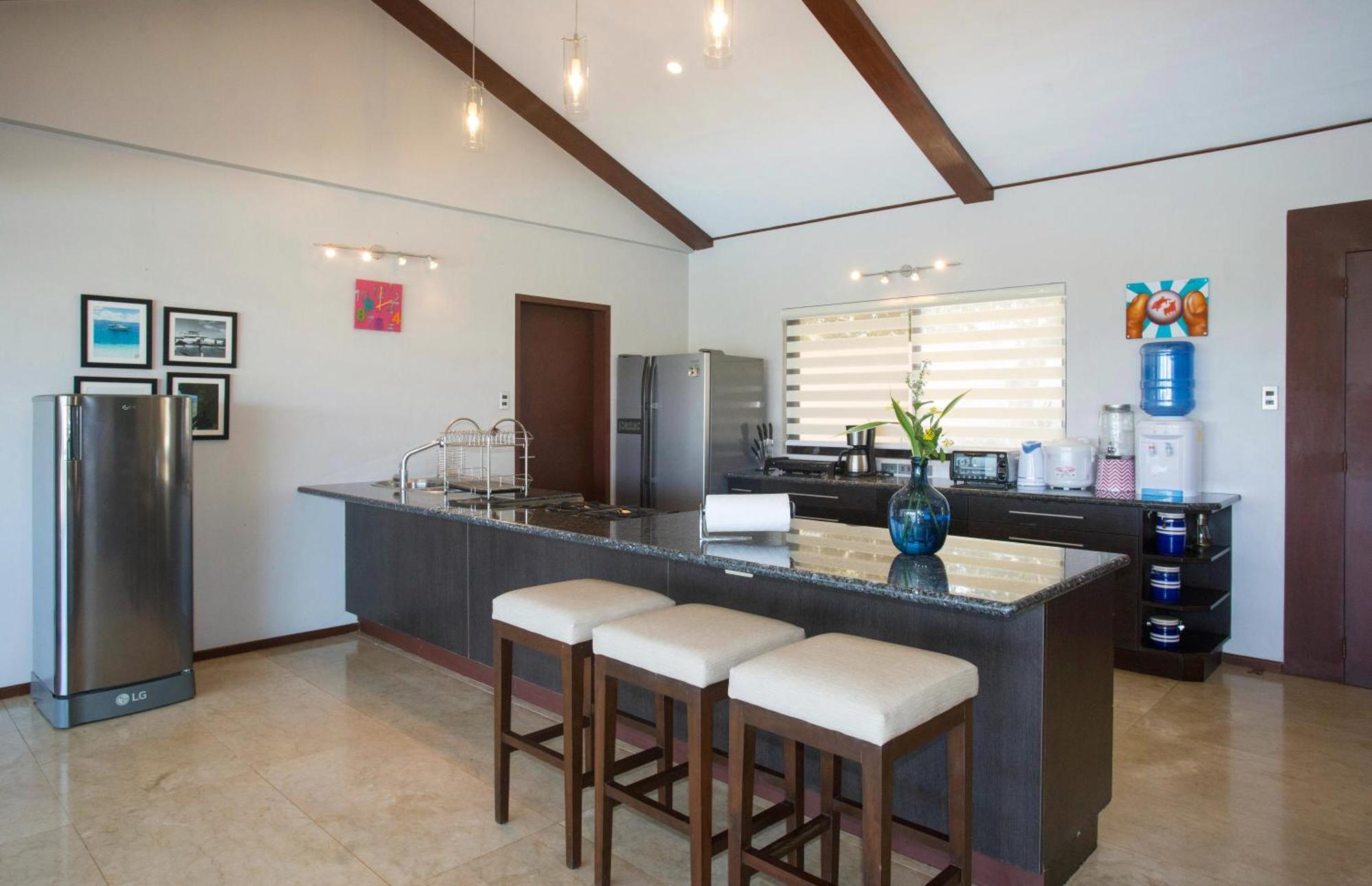 One Hagdan Villas Yapak Phòng bức ảnh